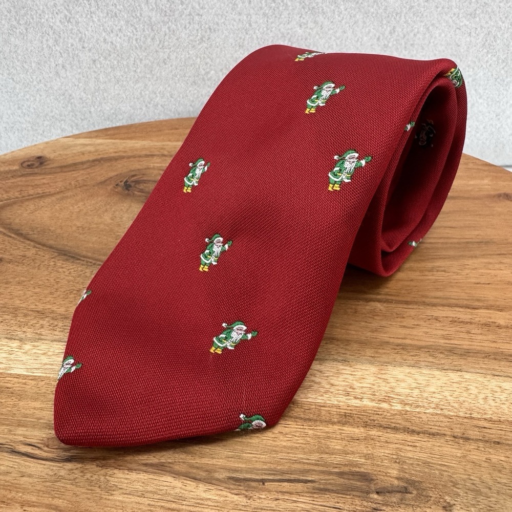 Wroxton Men's Tie Red Green Santas Christmas Santa Claus‎ Festive Necktie